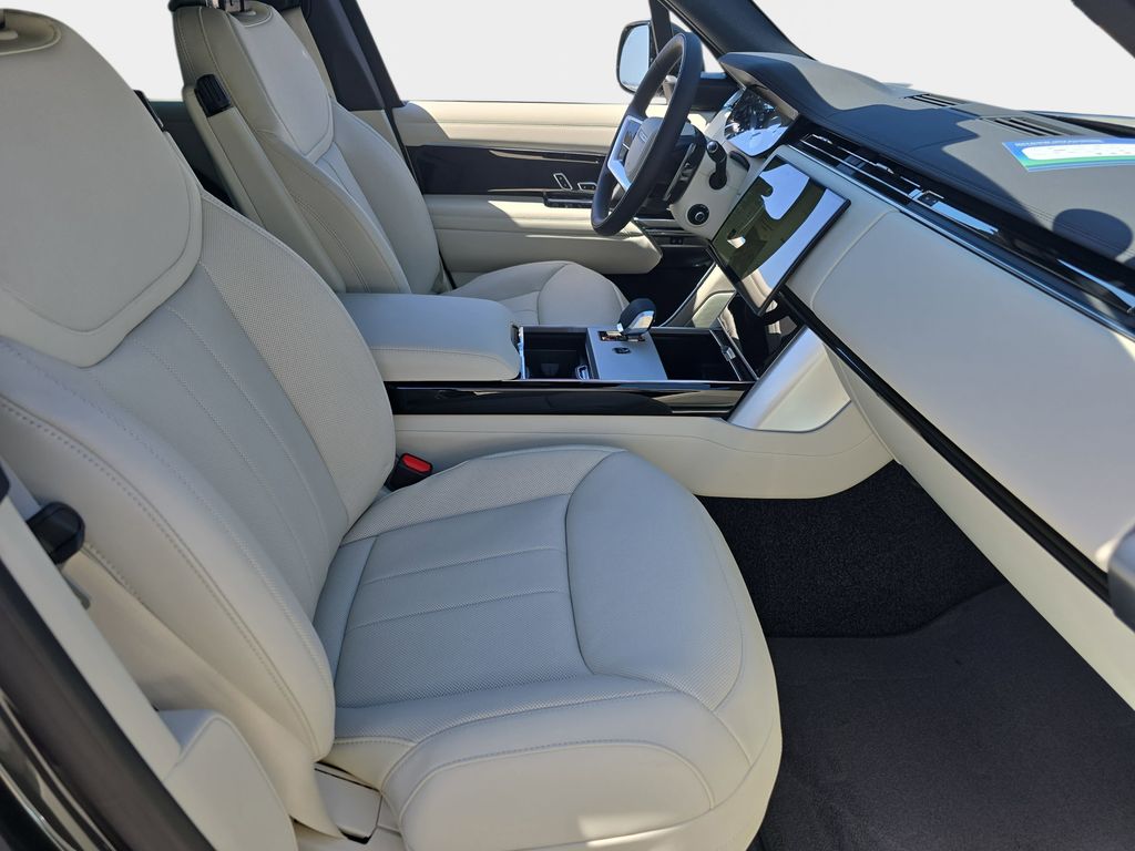 New 2026 Gray Land Rover SE image 10