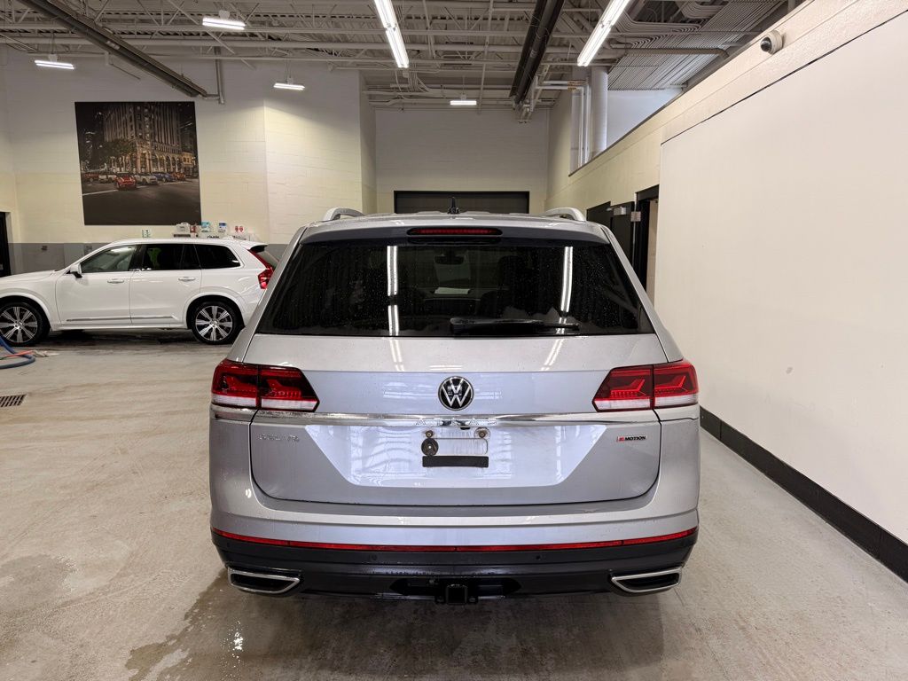 Thumbnail: 2021 Volkswagen Atlas - 4