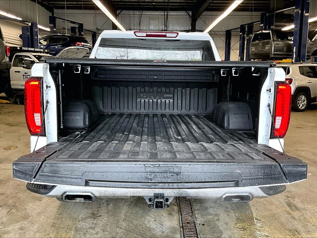 2023 GMC Sierra 1500 — photo 31