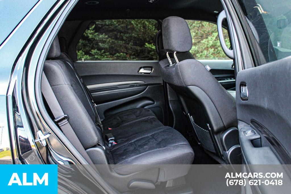 Used 2023 Black Dodge SXT image 18