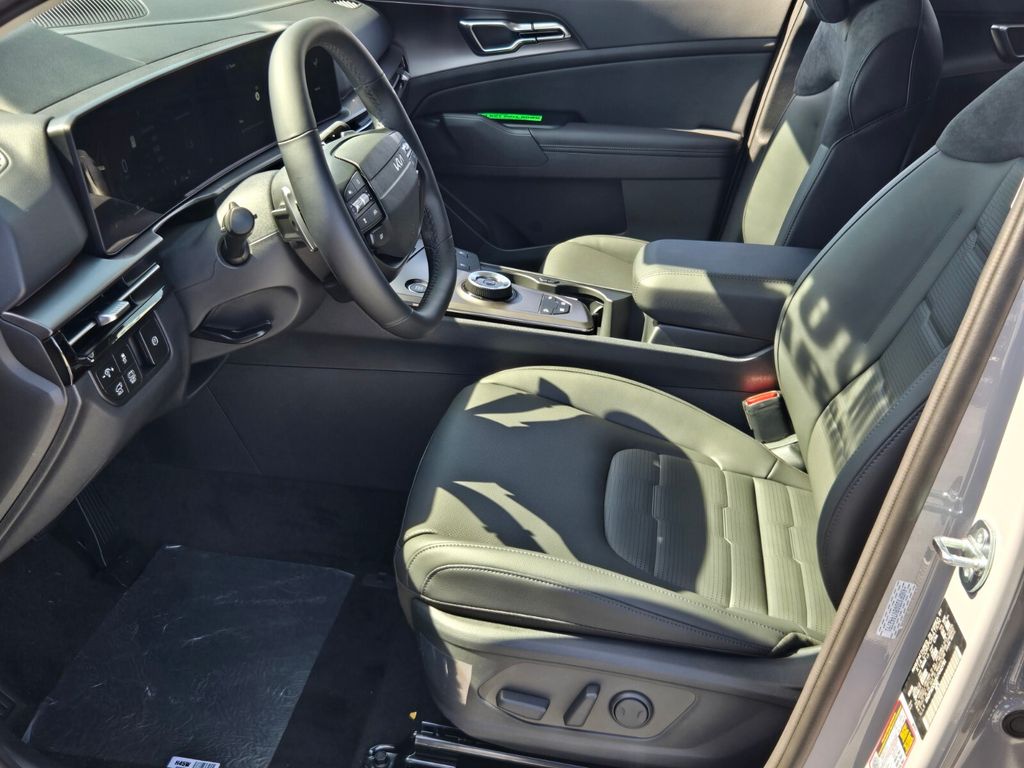 2027 Kia Sportage - $42,130