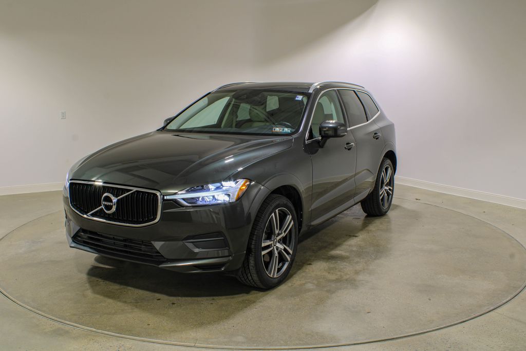 2020 Volvo XC60 T5 Momentum AWD