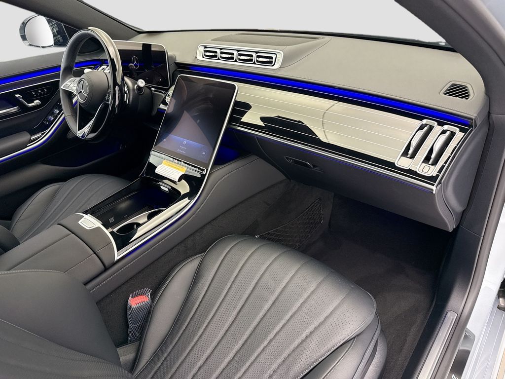 Thumbnail: 2026 Mercedes-Benz S-Class - 16