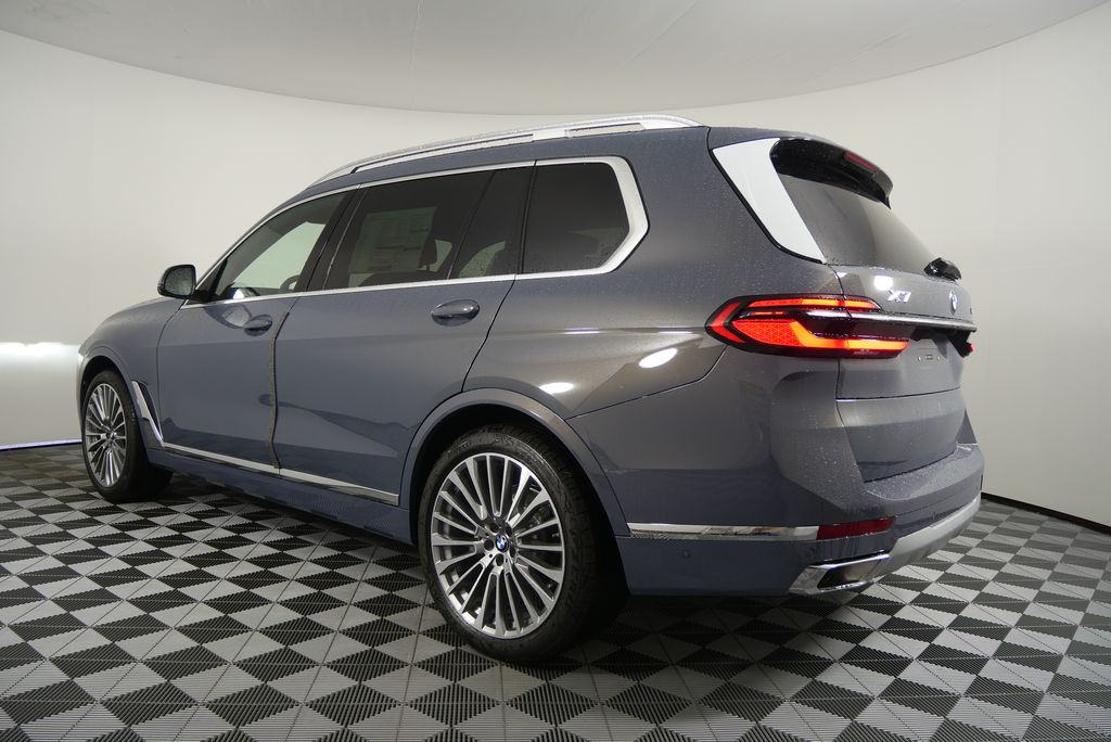 2026 BMW X7 xDrive40i 5