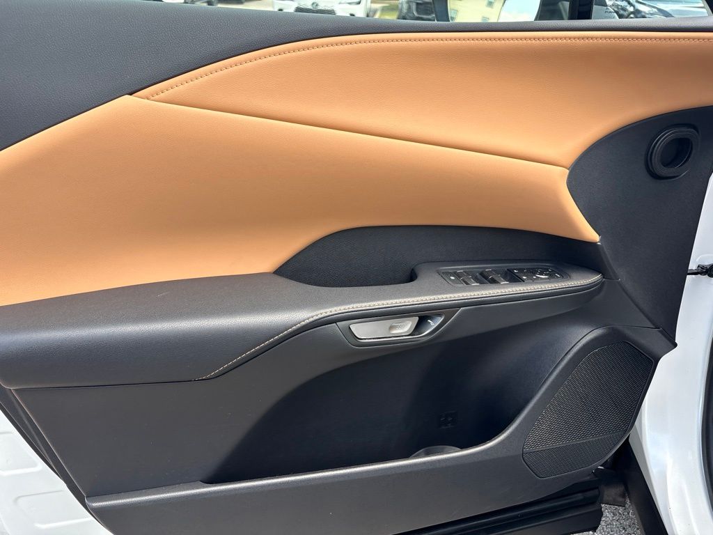 Thumbnail: 2024 Lexus RX - 12