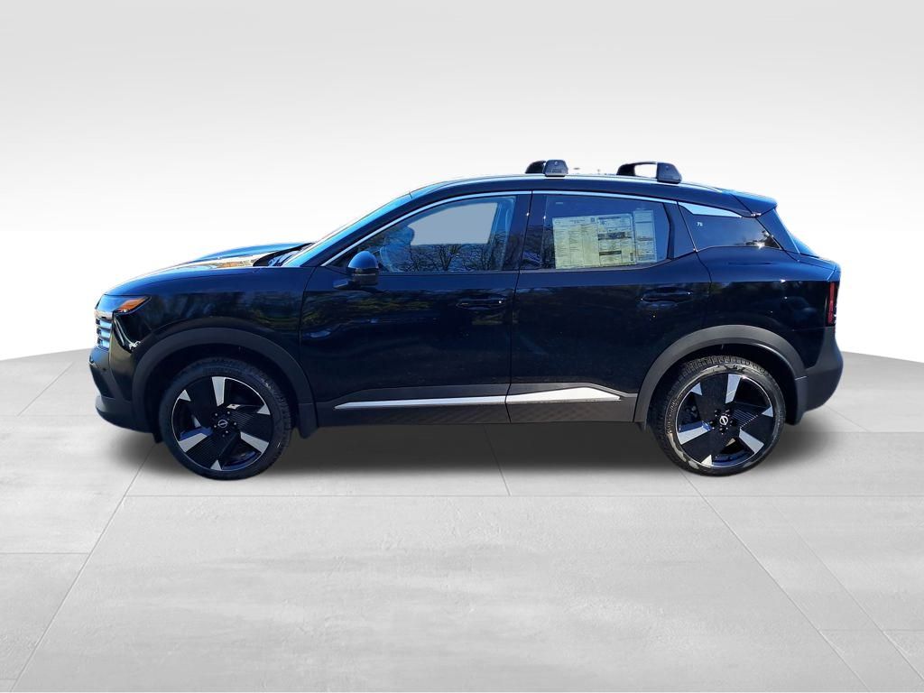 2026 Nissan Kicks SR Black at South Hills Kia