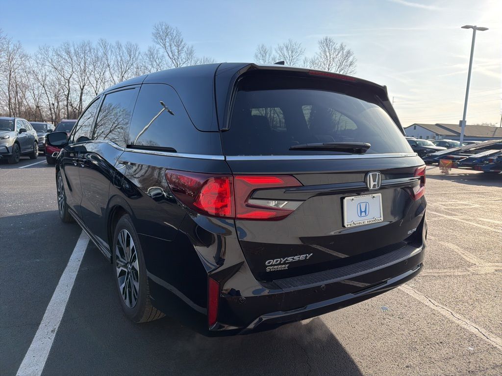 Thumbnail: 2026 Honda Odyssey - 3