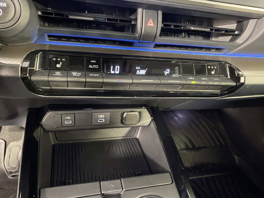 2023 Toyota Prius XLE Cutting Edge - Grieco Acura - Image 20