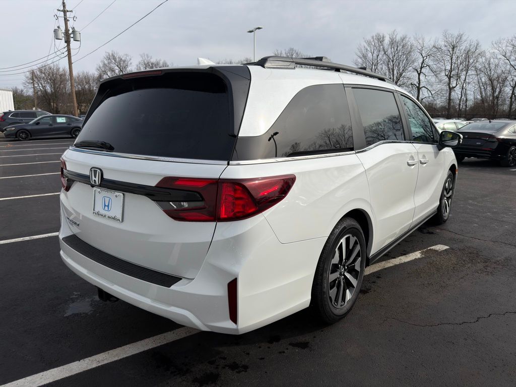 Thumbnail: 2026 Honda Odyssey - 5