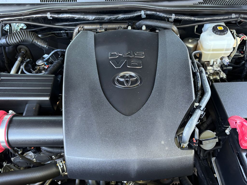 Thumbnail: 2019 Toyota Tacoma - 29