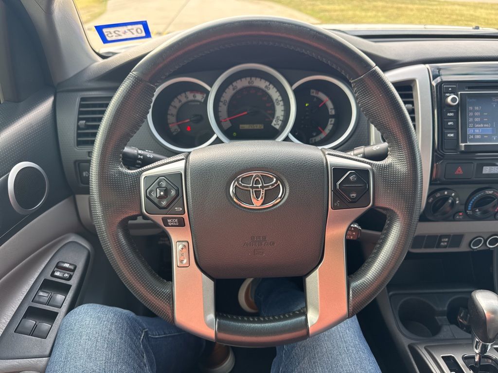 2014 Toyota Tacoma Base 32