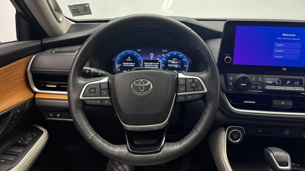 Thumbnail: 2024 Toyota Grand Highlander - 28