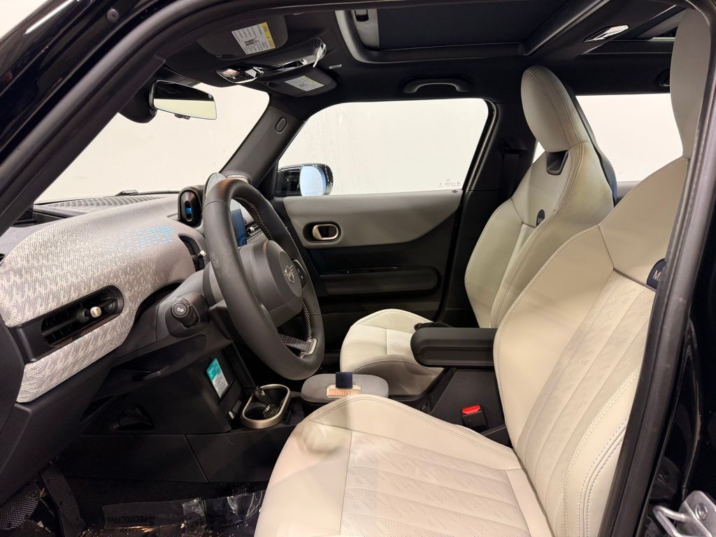 Thumbnail: 2026 MINI Cooper - 12