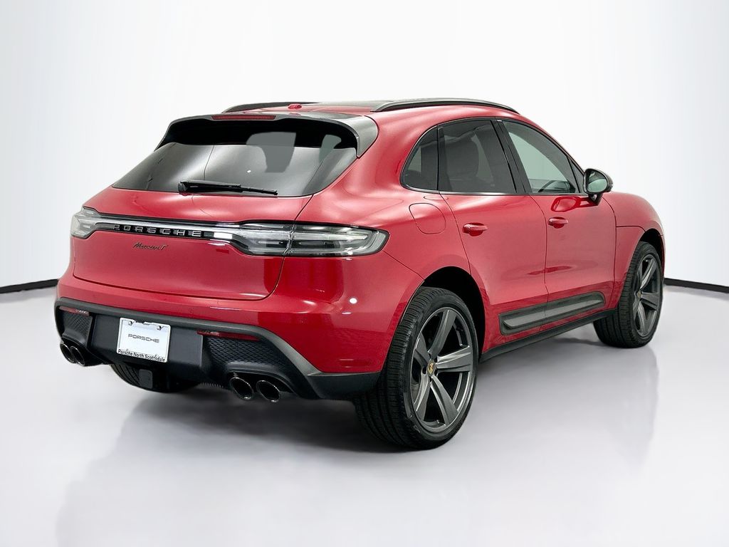 Thumbnail: 2026 Porsche Macan - 7