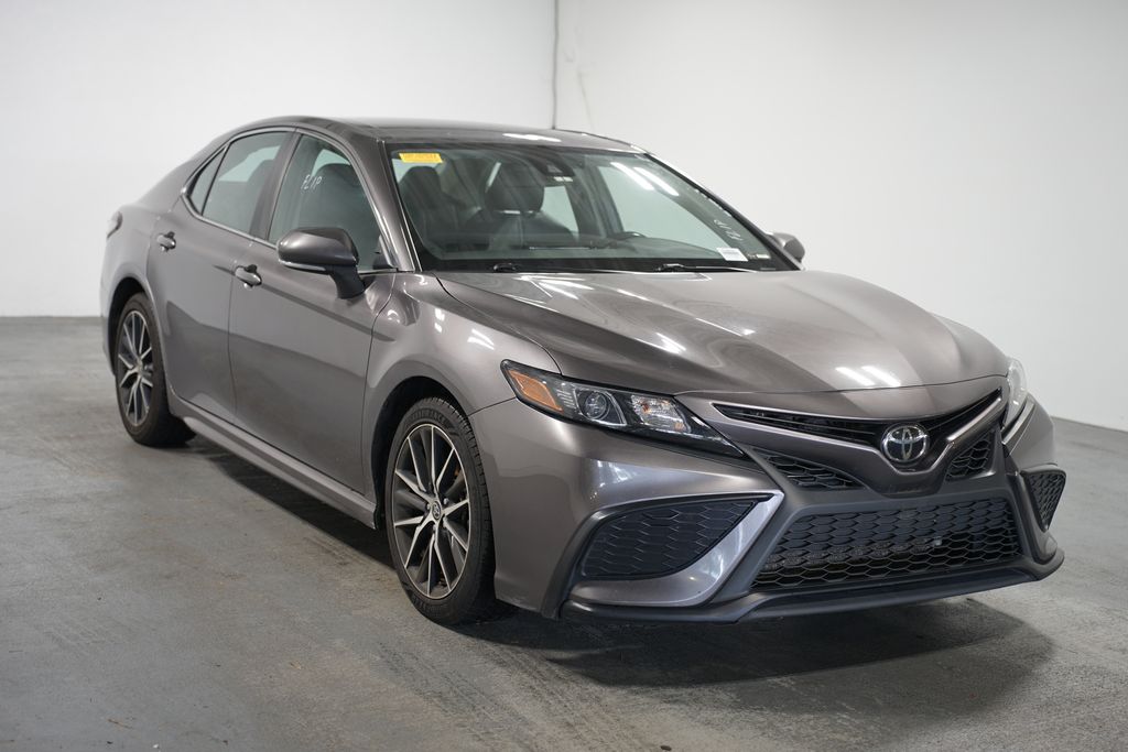 Thumbnail: 2023 Toyota Camry - 3