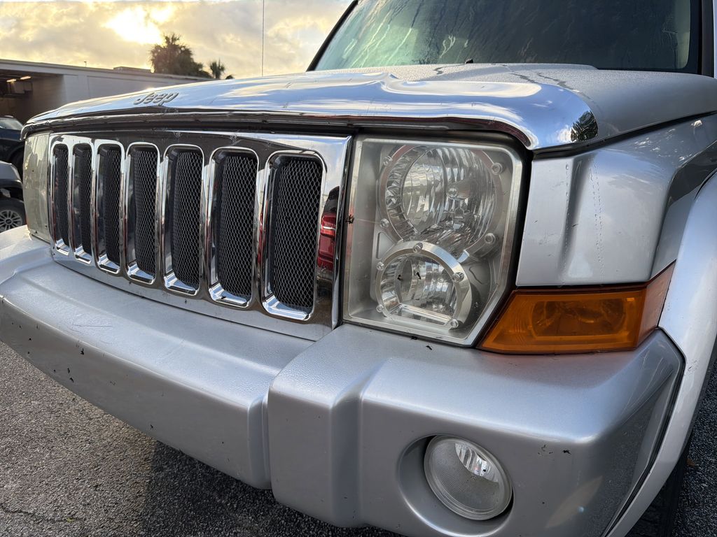 used 2007 Jeep Commander car, priced at $6,991