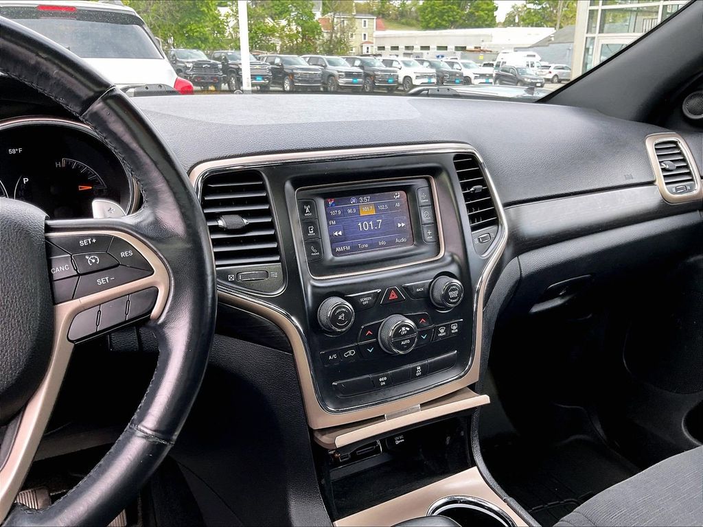 2014 Jeep Grand Cherokee — photo 18