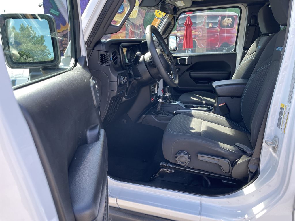Used 2024 Jeep Wrangler SUV