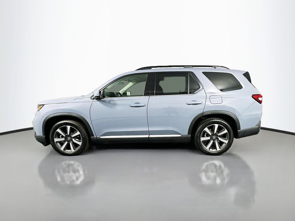 2025 Honda Pilot Touring 8