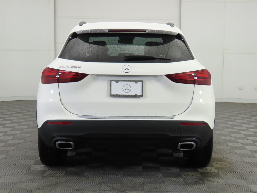 Thumbnail: 2026 Mercedes-Benz GLA - 6