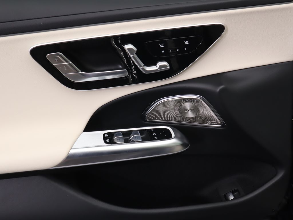 Thumbnail: 2026 Mercedes-Benz E-Class - 24