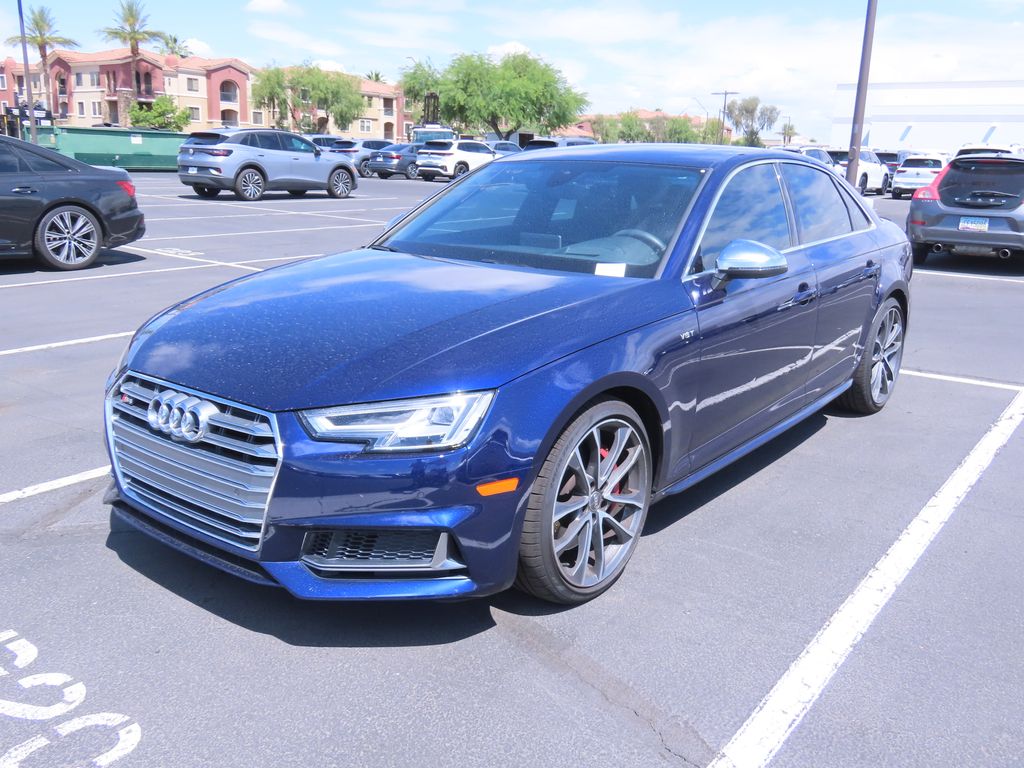 Thumbnail: 2018 Audi S4 - 2