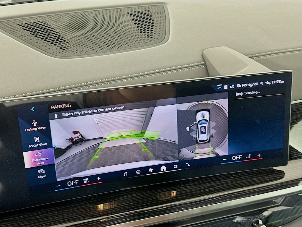 Thumbnail: 2026 BMW X5 - 13