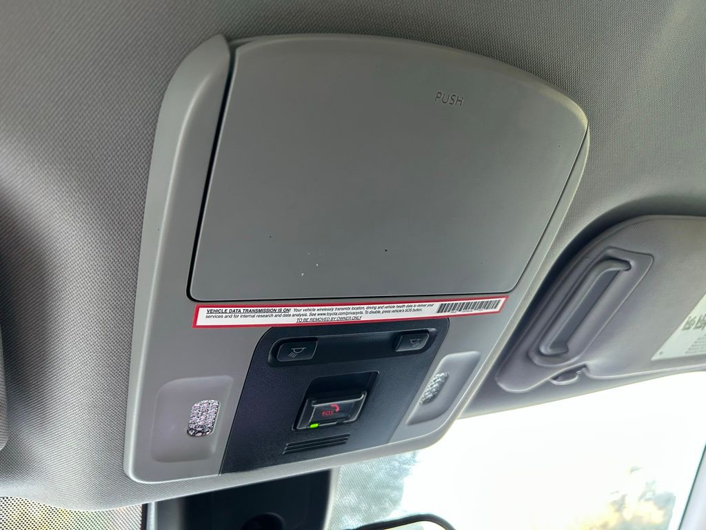 Thumbnail: 2023 Toyota Camry - 28