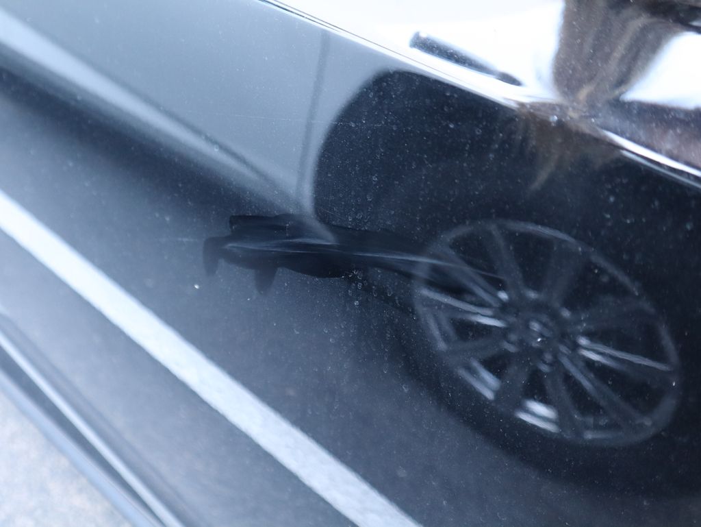 Thumbnail: 2021 Tesla Model X - 25