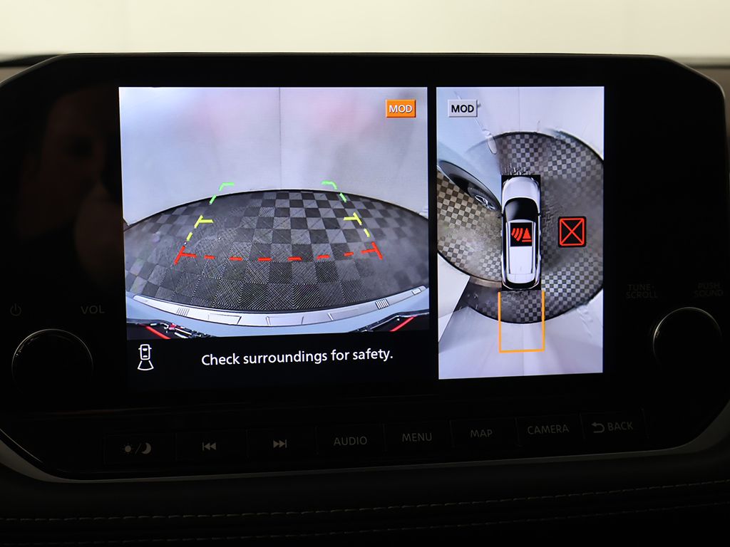 Used 2023 Gray Nissan SL image 41