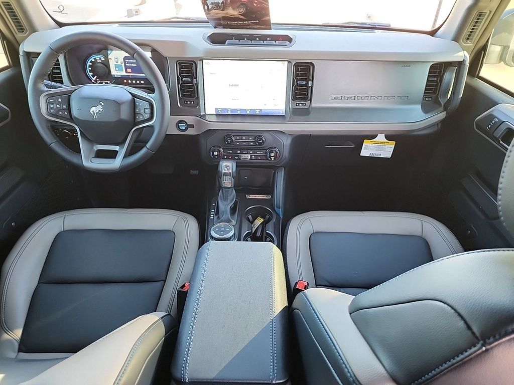 2024 Ford Bronco Wildtrak photo