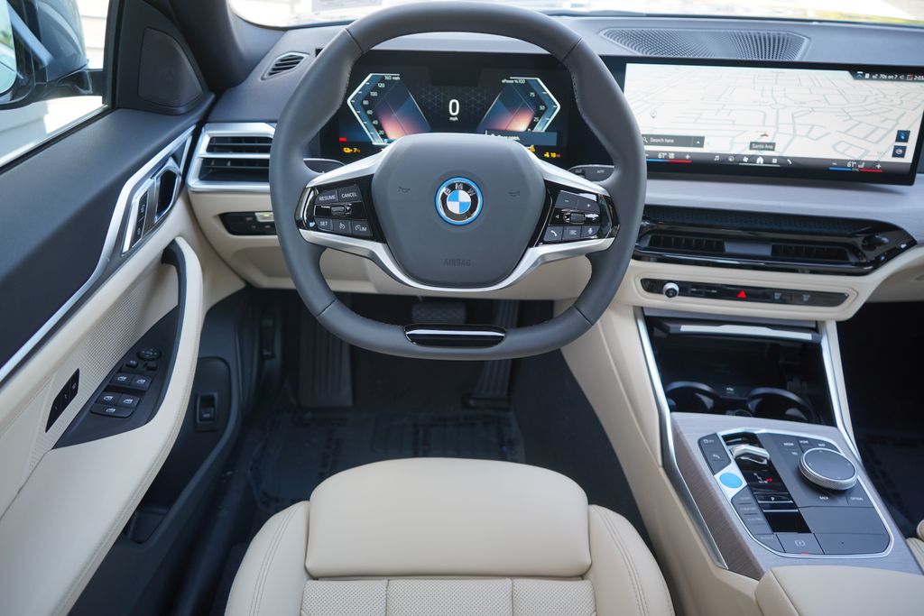 2025 BMW i4 xDrive40 15