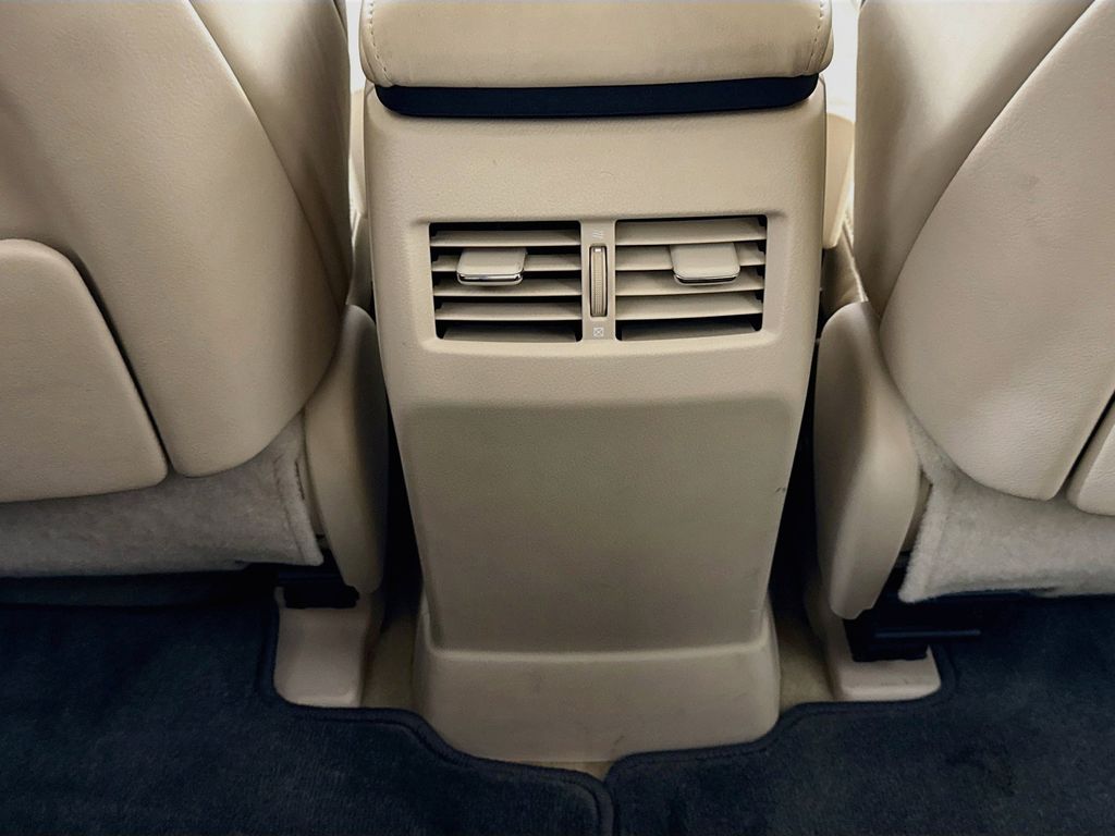 Thumbnail: 2010 Lexus RX - 27