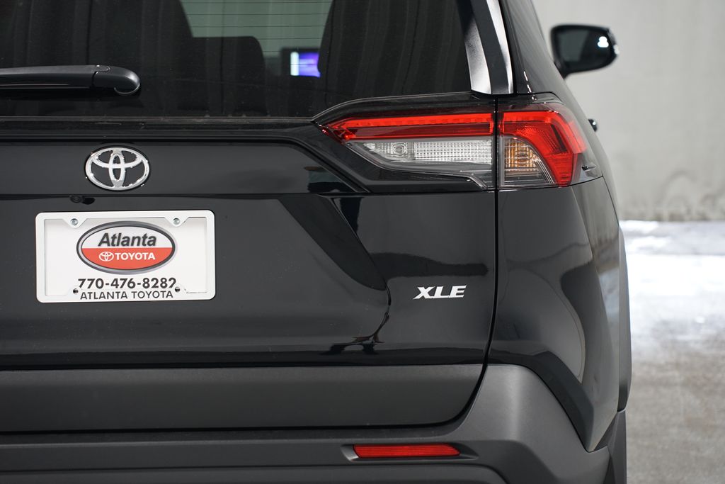 Thumbnail: 2025 Toyota RAV4 - 10