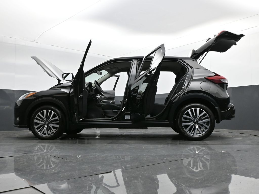 2024 Nissan Kicks SV Xtronic CVT