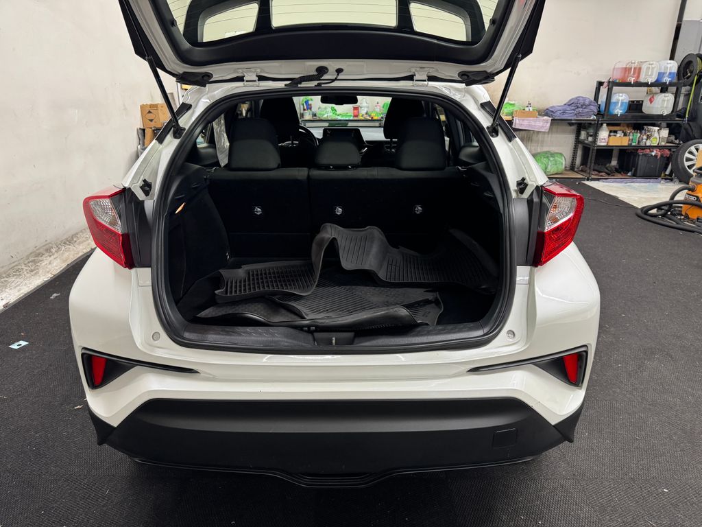 2018 Toyota C-HR XLE