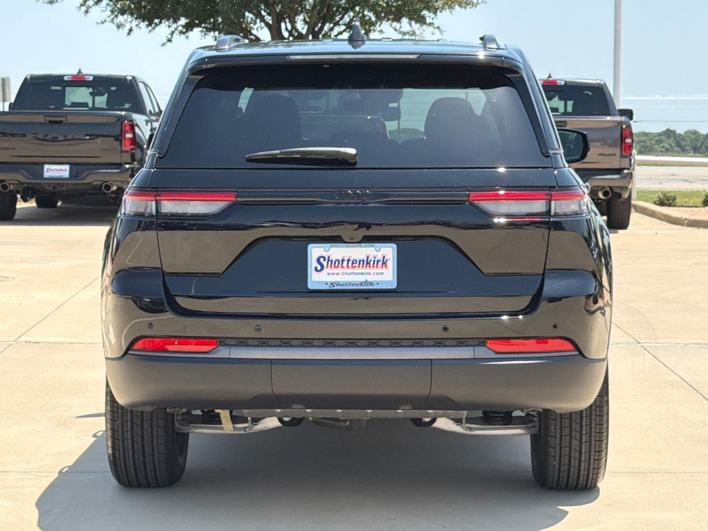 New 2026 Jeep Grand Cherokee SUV