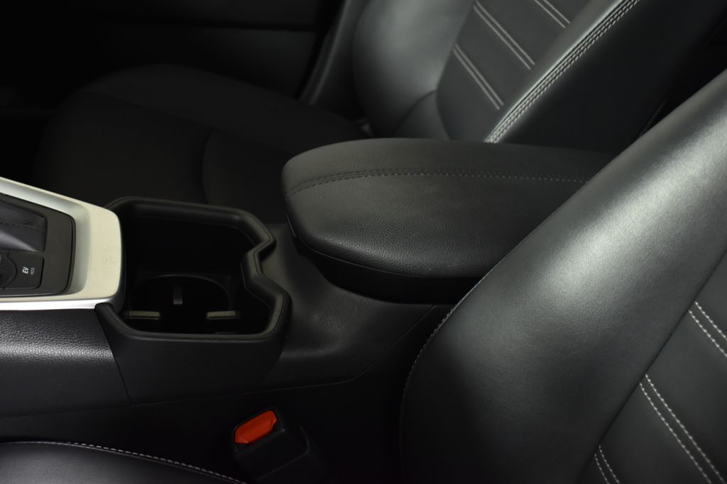 Thumbnail: 2023 Toyota RAV4 - 27