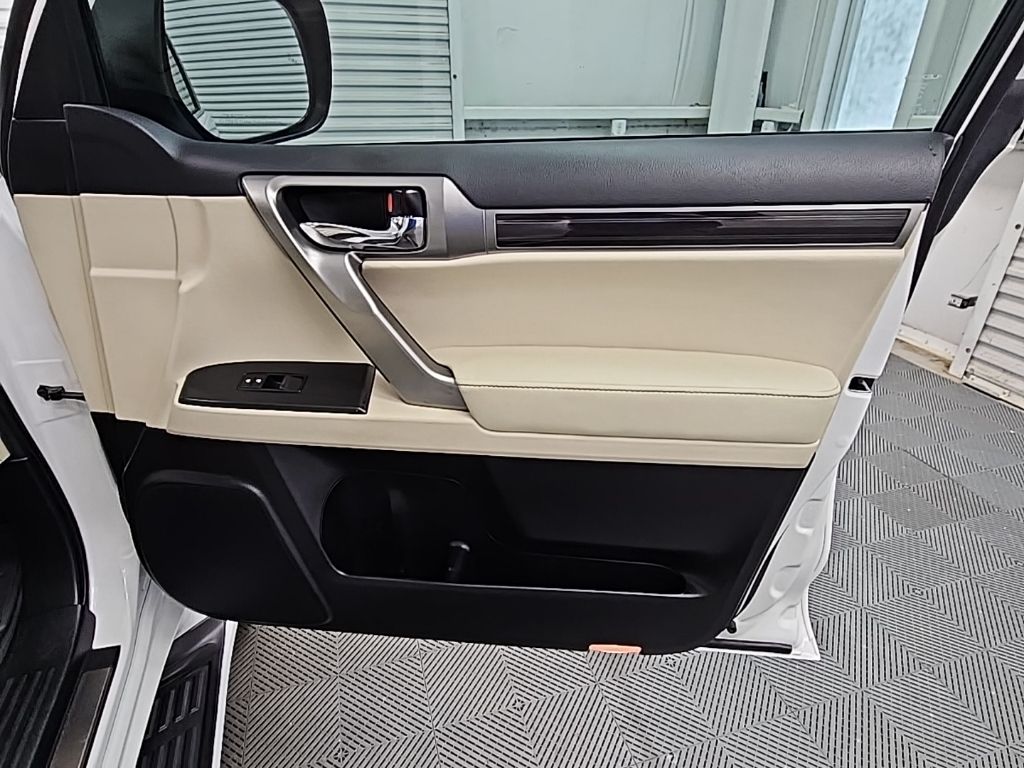 2022 Lexus GX GX photo