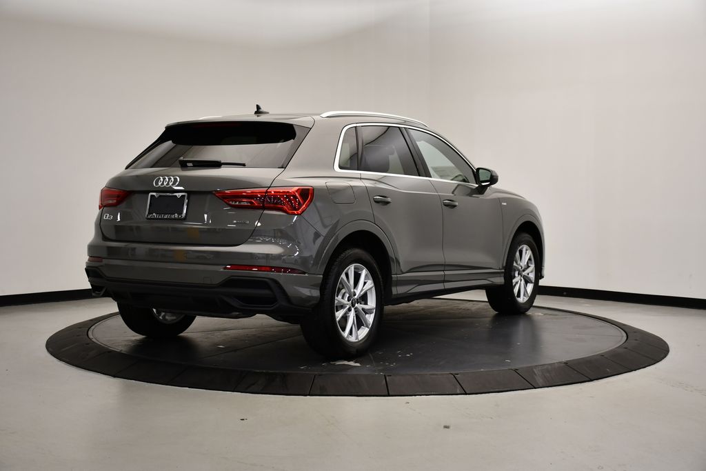 Thumbnail: 2025 Audi Q3 - 5