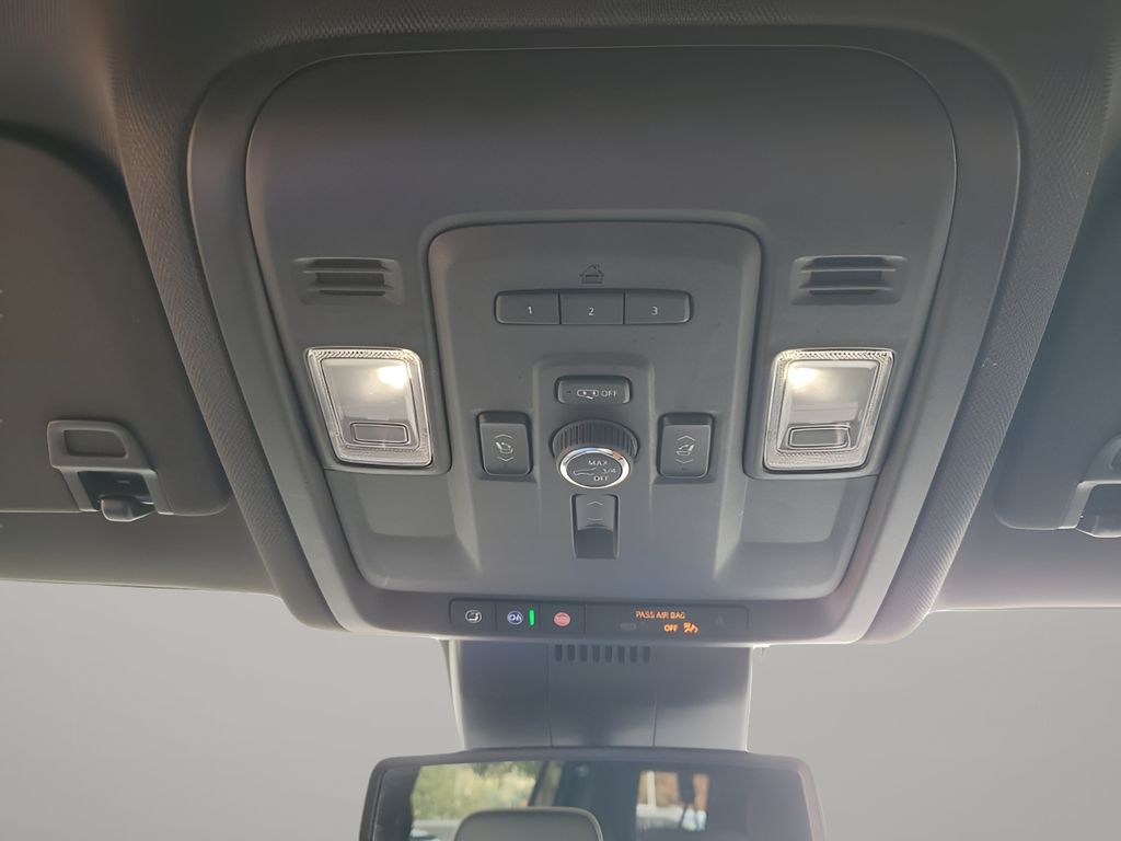 Used Car 2023 Chevrolet Suburban  Premier For Sale Under $50,000 In Austin, Texas