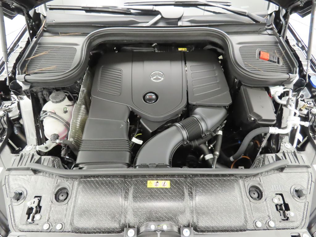 Thumbnail: 2026 Mercedes-Benz GLE - 29