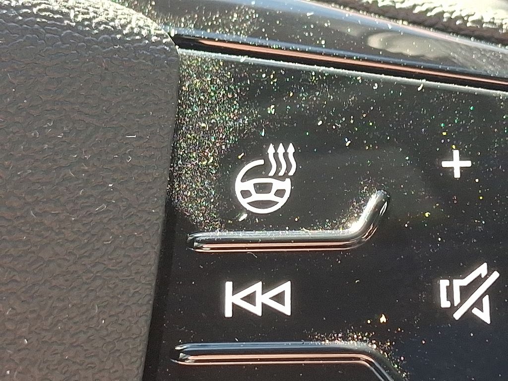 Thumbnail: 2025 Audi Q5 - 17