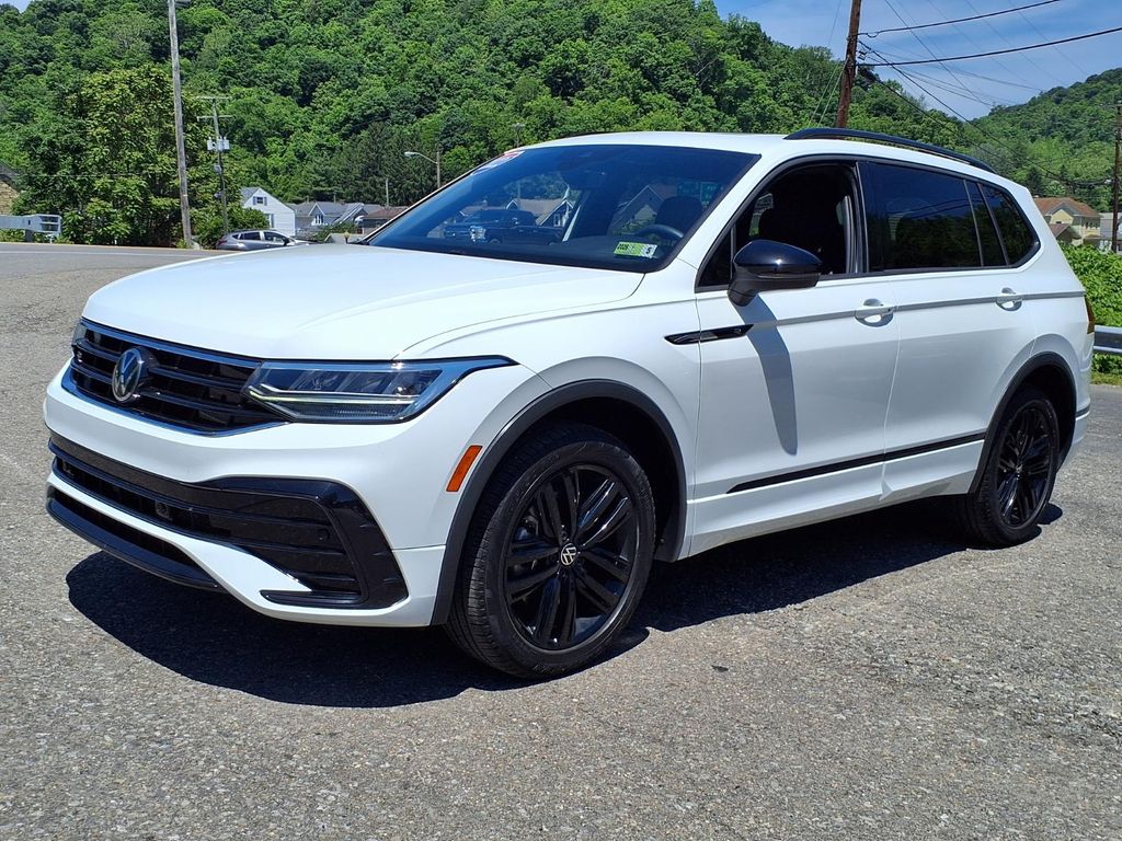 Pure White 2022 Volkswagen Tiguan SUV / Crossover All-Wheel Drive 8-Speed Automatic