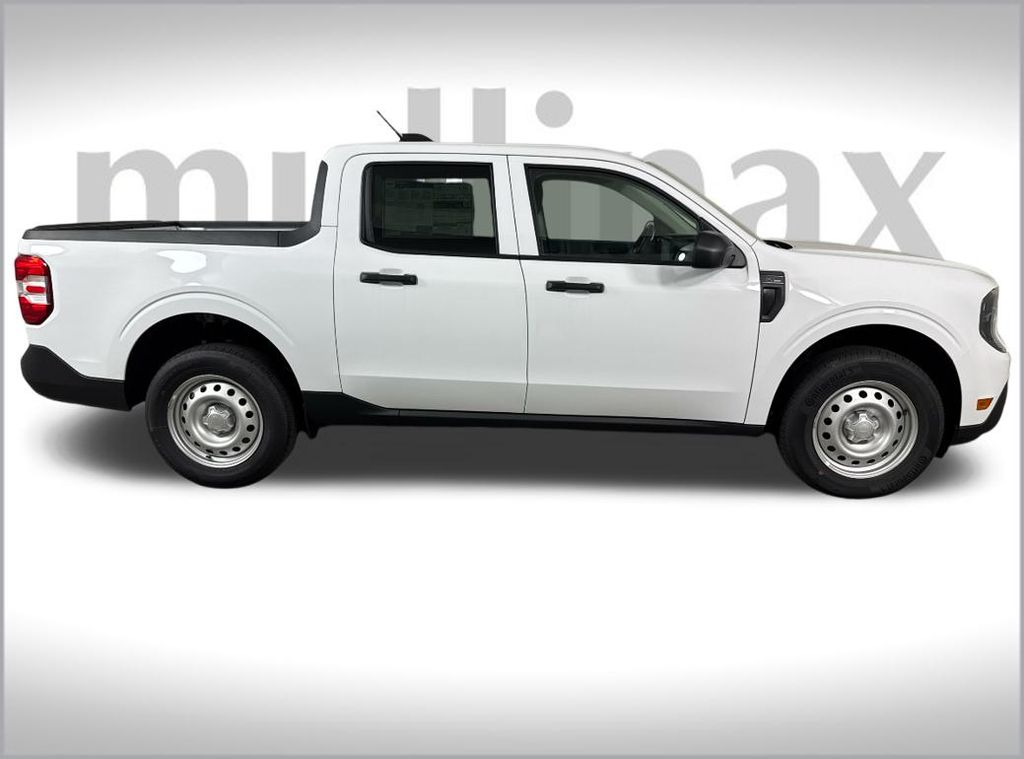 2025 Ford Maverick XL photo 14