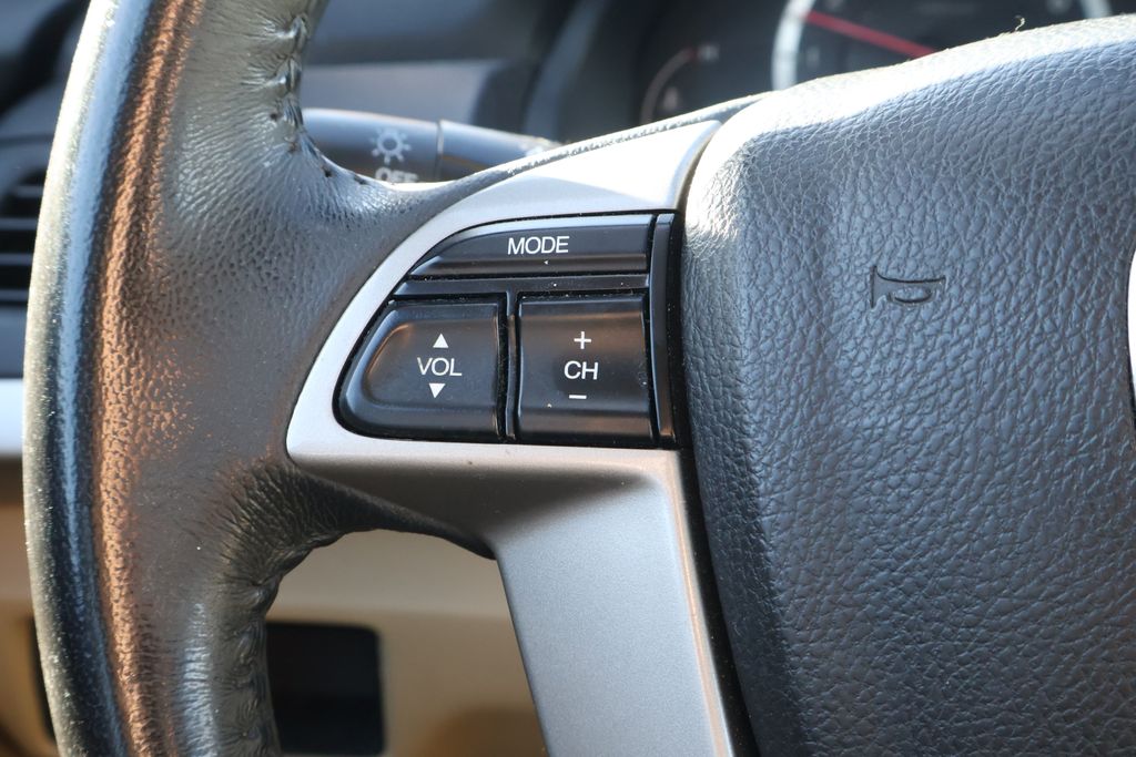 Thumbnail: 2012 Honda Accord - 16