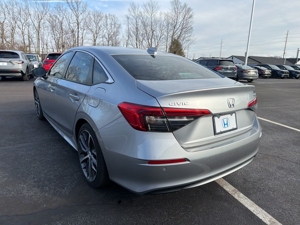 Thumbnail: 2023 Honda Civic - 3