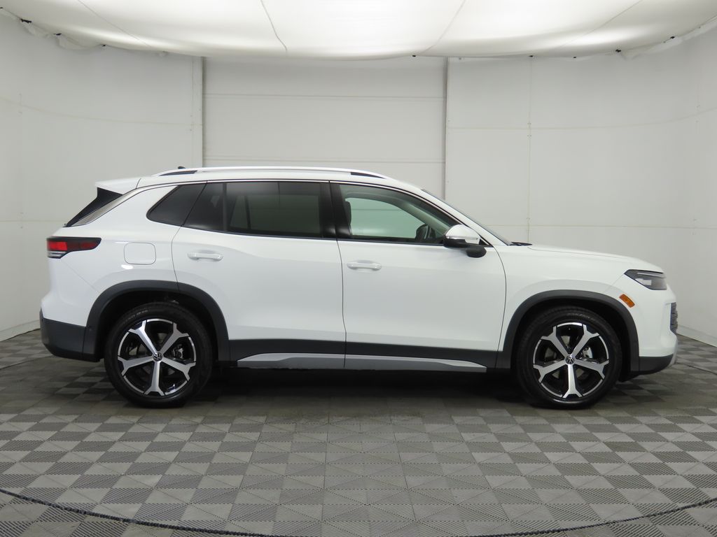 Thumbnail: 2026 Volkswagen Tiguan - 4