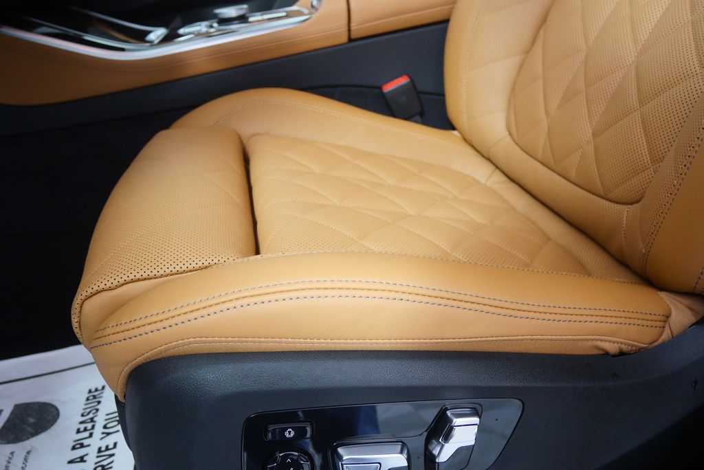 Thumbnail: 2026 BMW X5 - 9