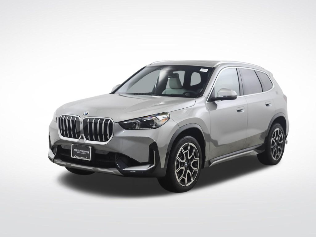 Thumbnail: 2026 BMW X1 - 1